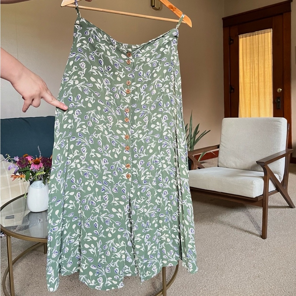 Vintage sage floral midi skirt